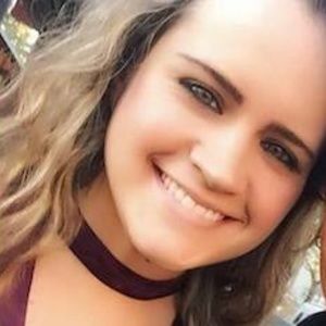 Meet your Posher, Talia